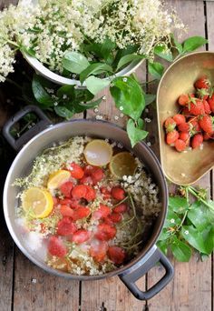 Elderflower Recipes, Elderflower, Elderberry, Elderflower Cordial, Lavender, Midsummer's Eve, Midsummer, Herbalism, Witchy