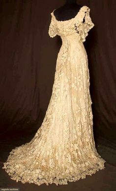 Irish crochet wedding gown with train, 1890 Wedding Gowns, Lace Wedding, Suits, Irish Lace, Vintage Lace Weddings, Edwardian Fashion