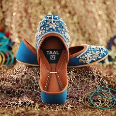 Taal Shoes Sale 2024 For Ladies Upto 50% Off With Price Heels, Women's Pumps, Women Wear