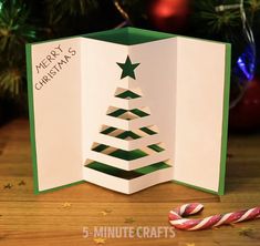 Diy Christmas Cards, Christmas Paper Crafts, Christmas Tree Paper Craft, Christmas Card Tutorials