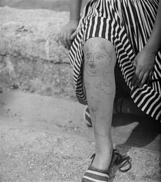 Robert Picault - Knee decorated by Picasso, 1950 Tattoo, Leg Tattoos, Stripes, Art, Tattoo You, Tatoo, Picasso Sketches, Original Artists