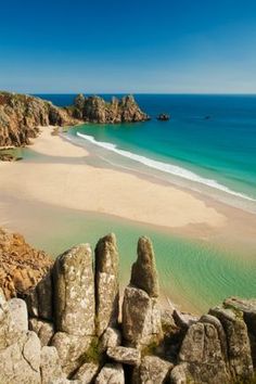 Best beaches: Logan Rock, Porthcurno, Cornwall #RePin by AT Social Media Marketing - Pinterest Marketing Specialists ATSocialMedia.co.uk Places, Resim, Fotos, Poldark, Strand, Fotografia, Beautiful Places, Beautiful Landscapes