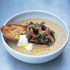 Afternoon guys #recipeoftheday is my real deal mushroom soup bursting with beautifully earthy flavours! Super easy and cooked up in hour.. Recipe up on my website jamieoliver.com which has had a bit of a makeover... Let me know what you think x #jamieoliver #lunch #soup Soup Recipes, Bruschetta, Paleo, Homemade Mushroom Soup, Jamie Oliver Mushroom Soup, Mushroom Soup Recipes