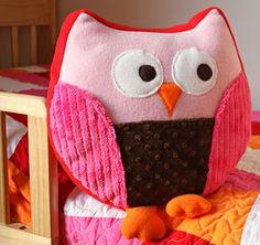 Para peques Amigurumi Patterns, Owls, Kids, Diy, Hoot, Owl Cushion, Amigurumi, Kinder