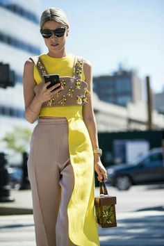 Fashion Trends, Fashion Looks, Chic Lookbook, Lookbook Outfits, Fashion Dresses, Street Style Outfit, Top Street Style
