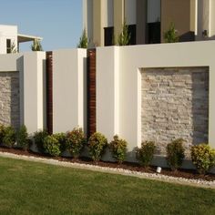 5 Awesome Useful Tips: School Fence Design modern fence aluminium.Vinyl Fence Panels natural fence patio.Black Fence Flower Beds.. Exterior, Fence Wall Design, Privacy Fence Designs, Modern Fence Design, Fence Design, House Fence Design, Concrete Fence Wall, Fence Gate, Fence Ideas