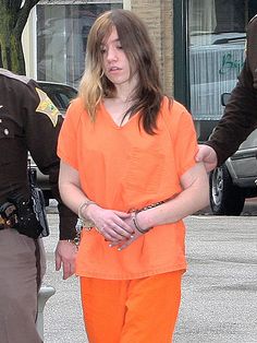 Ashlee Martinson charged with murdering her mother and stepfather. Parents, Horror, Inmates, Natural Born Killers, Allegedly, Charles Manson