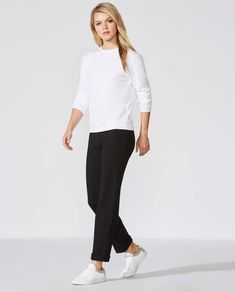 7 Comfortable Yet Powerful Pants for Work | Creative Fashion Trousers, Work Wardrobe, Work Outfit Trends, Leggings Are Not Pants, Casual Joggers
