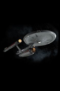 The Consitiution class USS Enterprise from the original Star Trek series New Age, Starship Enterprise, Starfleet Ships, Star Trek Online, Star Trek Into Darkness