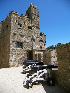 #Dartmouth Castle canons. For more info & video, click on image Small Towns, South West Coast Path