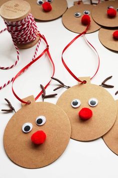 These Rudolph Gift Tags are a fun and easy project to make your gift wrapping extra special! #christmasgift Diy Projects, Crafts, Christmas Crafts Diy, Diy Christmas Ornaments, Christmas Craft Projects, Christmas Decorations To Make