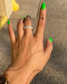 Hand Tattoos, Finger Tattoos, Piercing, Tattoo, Tattoo Designs, Hand And Finger Tattoos, Hand Tats, Hand Poked Tattoo, Discreet Tattoos