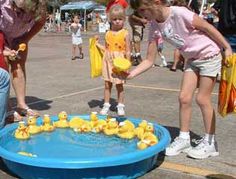 pick a duck School Carnival Games, Carnival Booths, Carnival Supplies, Halloween Carnival Games, Carnival Themes, Carnival Ideas
