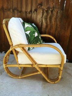 Gorgeous Rare Orignial Cane VINTAGE PRETZEL CHAIR Boho, Cane Chair, Cane Furniture, Rattan Armchair