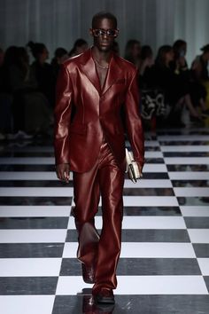 Versace RTW Spring 2024 [PHOTOS] Versace, Inspiration, Suits, Fashion Inspiration, Men's Wardrobe