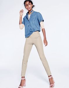 . Madewell Outfits, 2015 Fashion Trends, J Crew Style, J Crew Shorts, Popover Shirt, Jcrew Women, Autumn Outfit, Hello Spring, Cropped Denim