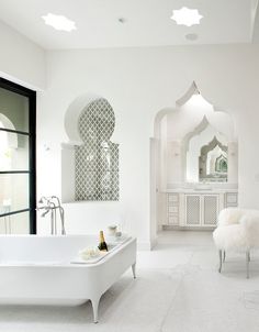 Bathroom Interior, Mediterranean Bathroom, Moroccan Bathroom Ideas, Contemporary Baths, Bathroom Design, Bathrooms Remodel, Bathroom Styling