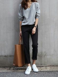 Casual outfit. White sneakers. Capsule Wardrobe, Womens Fashion, Casual Chic, Lookbook