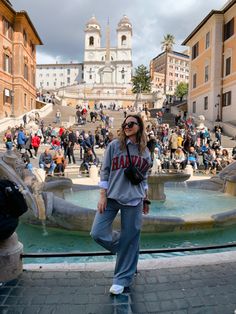 Piazza di Spagna Rome Italy, Outfits, Rome, Trips, Italy, Rome Outfits, Eurotrip Outfits, Italia, Europe Summer