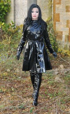 Black PVC Raincoat & Boots Goth, Giyim, Style, Outfit