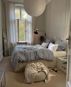 good morning ☀️ #lefeuilleter | Instagram Interior, Design, Ev Düzenleme Fikirleri, Dekorasi Rumah, Inredning, Kamar Tidur, Modern, Bedroom Design, Interieur
