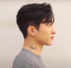 The Tapered Middle Part Hairstyle – OnPointFresh Men Hair, Korean Men Hair, Asian Men Short Hair, Korean Haircut Men Medium, Korean Haircut Men, Asian Men Short Hairstyle, Asian Men's Hairstyles