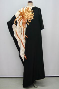 Clothes, Ao Dai, Couture, Kimono Fabric, Kimono Design, Kimono Fashion, Kimono Dress, Batik Dress, Batik Fashion