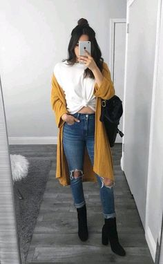 Eres T\N tienes 15 años eres latina pero vives en Corea ya que tus pa… #romance # Romance # amreading # books # wattpad Jeans, Shorts, Outfits, Casual, Casual Outfits, Trendy Outfits, Cute Casual Outfits, Casual Fall Outfits, Outfits For Teens