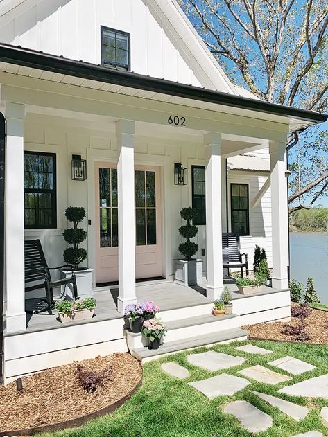 Home tour: Step inside Sarah Crosland's custom cottage on Lake Wylie with an outdoor shower - Axios Charlotte Exterior, Walmart, Outdoor, Architecture, Southern Cottage, Cottage House Plans, Farmhouse Cottage, Lake Cottage, Cottage Exterior