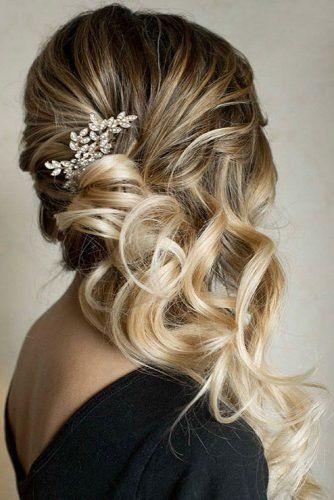 Awesome Curly Wedding Hairstyles To Fall In Love With ★ wedding hairstyles for curly hair side loose curls hair and makeup by steph Wedding Hairstyles, Best Wedding Hairstyles, Curly Wedding Hair, Bride Hairstyles, Wedding Hair Side, Trendy Wedding Hairstyles, Side Hairstyles, Side Curls Hairstyles, Bridesmaid Hair Side