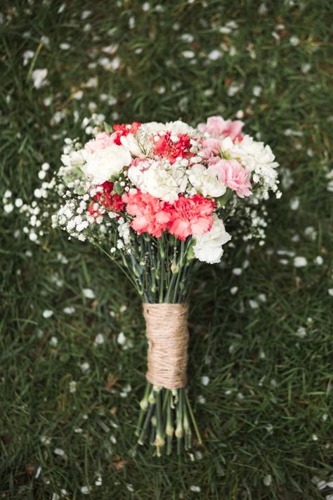 People, Flowers, Carnation Bouquet, Bouquet, Beautiful Flowers, Flowers Online, Send Flowers, Carnations, Order Flowers
