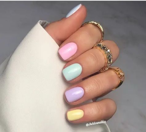 37 Easter Nail Ideas to Inspire Your Holiday Outfit Pastel Nails Designs, Best Acrylic Nails, Trendy Nails, Nail Colors, Pastel Color Nails, Multicoloured Nails, Pastel Nail Art, Nails Inspiration, Multicolored Nails