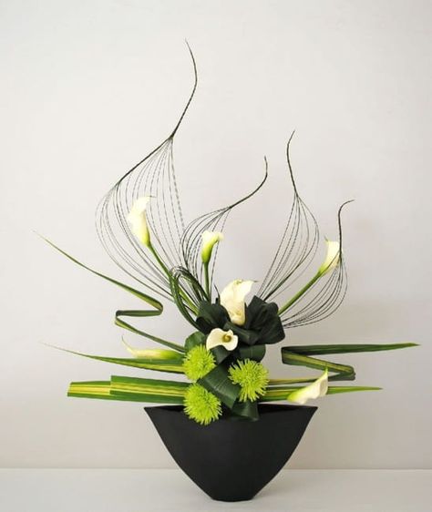 Bunga, Ikebana Flower Arrangement, Dekoration, Daun, Japanese Flowers, Deco, Floral Art, Arrangement, Ikebana Arrangements