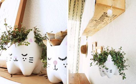 These cute cat planters were made out of plastic soda bottles! Way to up-cycle! Check out Bored Panda for 23 more unique ways to create beautiful, functional items out of everyday plastic bottles. Diy, Crafts, Recycling, Plastic Bottle Planter, Recycle Plastic Bottles, Recycled Bottles, Reuse Plastic Bottles, Bottle Crafts, Recycled Projects