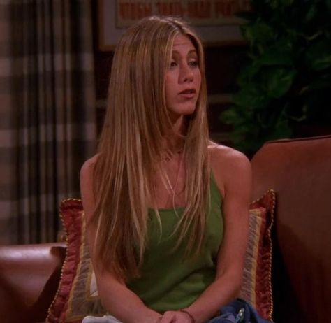 Outfits, Jennifer Aniston, Rachel From Friends, Rachel Friends, Tv, 90s, Rachel Green, Rachel Friends Hair, Rachel Green Hair