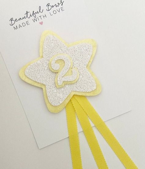 Beautiful birthday badge  Can be made with any age  Safety pin on the reverse  Always supervise your child whilst wearing accessories  Please store out of reach of young children  Ready to post in 2-4 days Art, Bows, Pink, Safety Pin, Birthday Badge, Girl Birthday, 1st Birthday, 3rd Birthday, 2nd Birthday