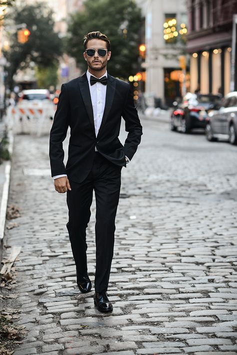 Men: What to wear to a wedding | black tie dress code | Learn more fashion tips for men and women on our blog: http://turnstyleconsign.com/blog | Express Affair Groom And Groomsmen, Casual, Calvin Klein, Men's Fashion, Street Styles, Tommy Hilfiger, Mens Fashion, Mens Outfits, Mens Suits