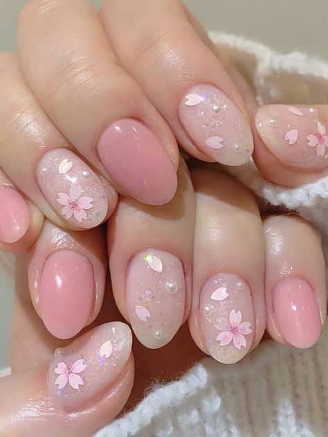 nude pink short nails with glitter and cherry blossom Korean Nail Art, Korean Nails, Korea Nail Art, Kawaii Nail Art, Cute Pink Nails, Pink Nail Art, Pink Nail Designs, Pretty Nails, Short Pink Nails