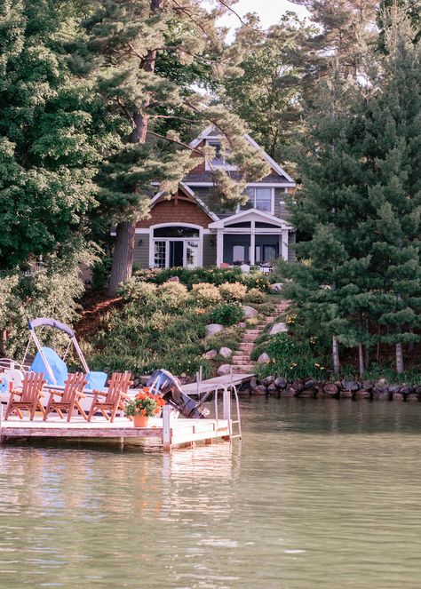 Cozy, Eclectic Cottage Style in Walloon Lake Michigan Cottage Style, House, Haus, Cottage Design, Modern Cottage, Cottage Homes, Cottage In The Woods, Cottage Exterior, Bau
