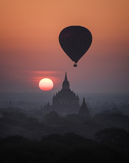 Bagan, Tours, Laos, Bay Of Bengal, Southeast Asia, Bagan Temples, Arabian Food, Bagan Sunrise, Beautiful Places