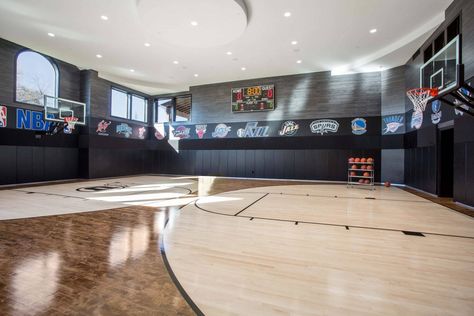 35 Great Home Gym Designs Interior, Design, Home Gym Room Ideas, Home Basketball Court, Home Gym Design, Modern Home Gym, Home Gym, Indoor Sports Court, Indoor Basketball Court