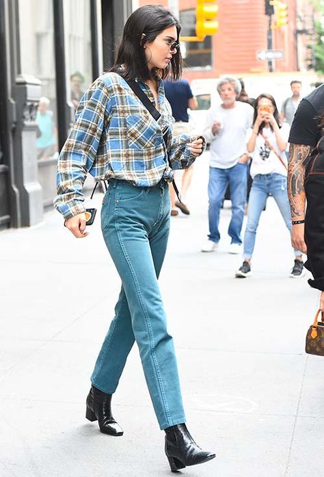 20 Cute Outfits That Will Up Your Tomboy Game Kendall Jenner, Outfits, Casual, Ankle Boots, Jeans, Clothes For Women, How To Wear Ankle Boots, Boots Outfit, Boots Outfit Ankle