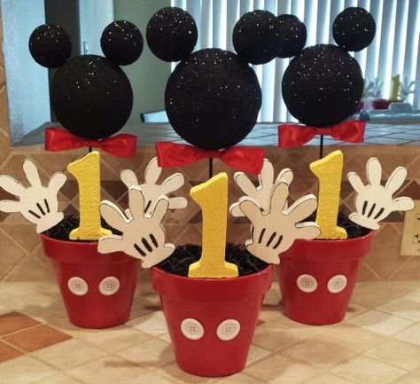 Mickey mouse centerpieces!                                                                                                                                                                                 More Mickey Mouse Centerpieces, Fiesta Mickey, Mickey Mouse Clubhouse Party, Fiesta Mickey Mouse, Mickey Mouse Clubhouse Birthday Party, Party, Mickey Mouse Birthday Decorations, Mickey Mouse Themed Birthday Party, Mickey Mouse Clubhouse Birthday