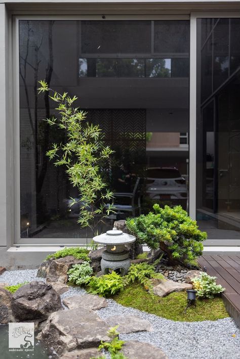 [PaidLink] 88 Best Modern Japanese Garden Landscapes Tricks You Have To See This Season #modernjapanesegardenlandscapes Design, Ideas, Asian Garden, Beautiful, Jardim, Bunga, Taras, Japanese Garden Style, Zen Garden Design