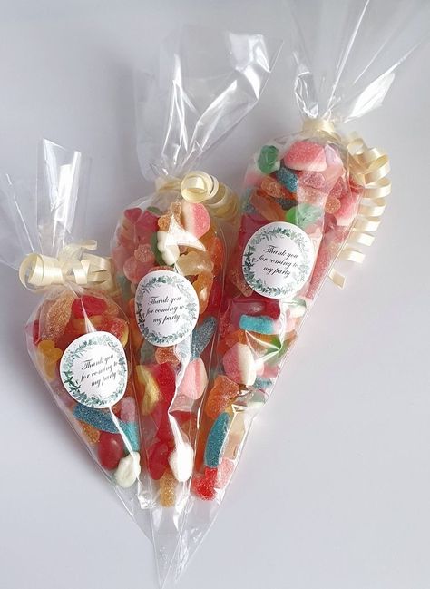 Baby Showers, Party Favours, Party Favor Food, Candy Party Favors, Party Favour Ideas, Party Favors For Adults, Party Favors, Wedding Favours Candy, Party Favors For Kids Birthday