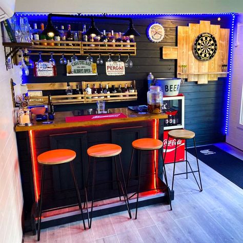 Dunster House Terminator Log Cabin Transformed into a Pub Shed. Garages, Garage Bar, Bar Furniture, Bar, Bars For Home, Bar Room, Home Pub Ideas, Mini Bar, Home Pub