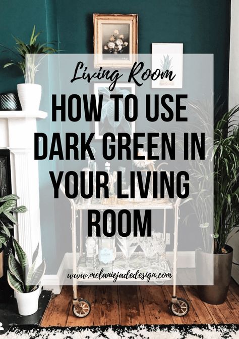 Rum, Dark Green Living Room, Beige Living Rooms, Green Accent Walls, Dark Green Walls, Cream Living Rooms, Green Living Room Decor, Dark Green Rooms, Green Furniture