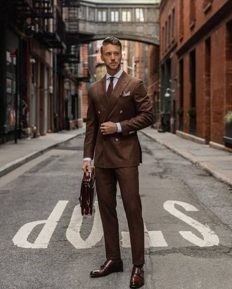 Men’s Double Breasted Suit Ideas Stylish Men, Suits, Urban, Men's Fashion, Brown Suits, Fall Suit, Brown Suits For Men, Mens Outfits, Mens Fashion