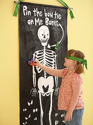 Great #halloween party games -> It's Written on the Wall: 23 Fun Halloween Games, Treats and Ideas for your Halloween Party Halloween Party Activities, Halloween Class Party, Halloween Party Games, Fun Halloween Games, Halloween Games For Kids, Halloween Party Kids, Halloween School, Halloween Activities, Halloween Party