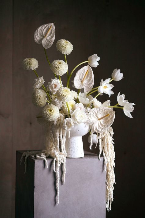 Inspiration, Floral, Flower Installation, Modern Flower, Anthurium Arrangement, Modern Floral Arrangements, Anthurium Bouquet, White Flowers, Modern Flower Arrangements
